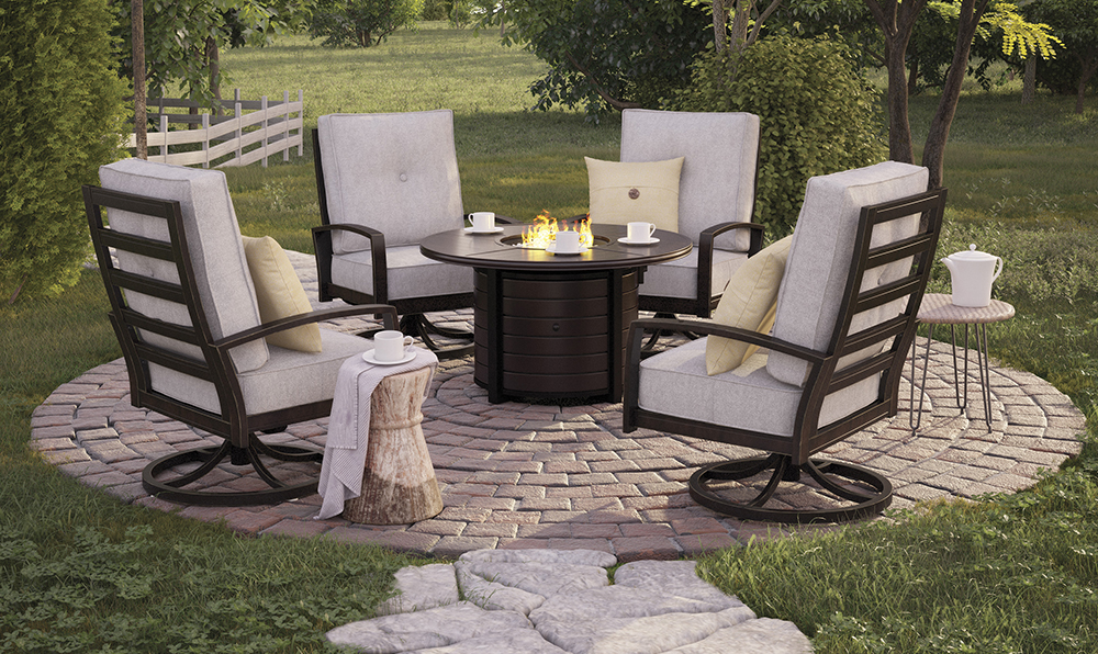 Castle Island Firepit Set